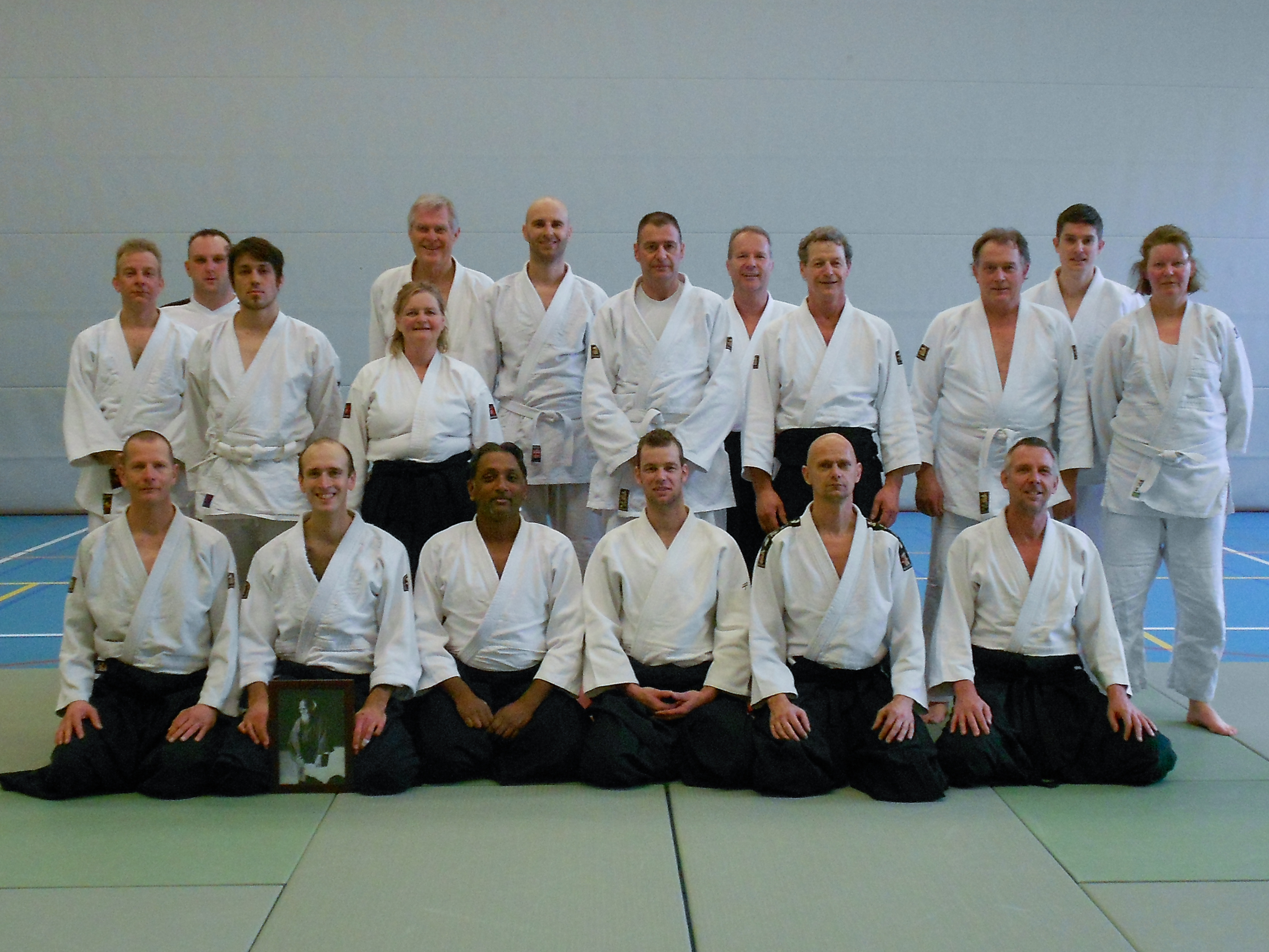 Groepsfoto Aikido Centrum Rotterdam Nieuwjaarsstage 2014 olv Sachien Raghoe