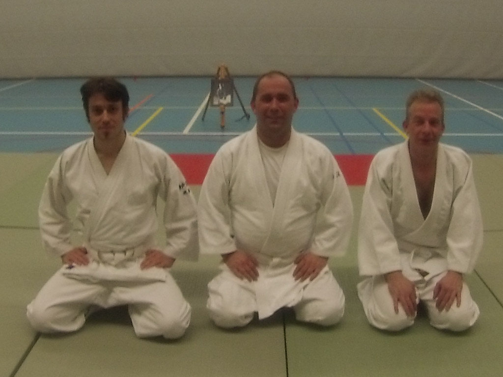 Aikido Centrum Rotterdam examens volwassenen d.d. 6-2-2014